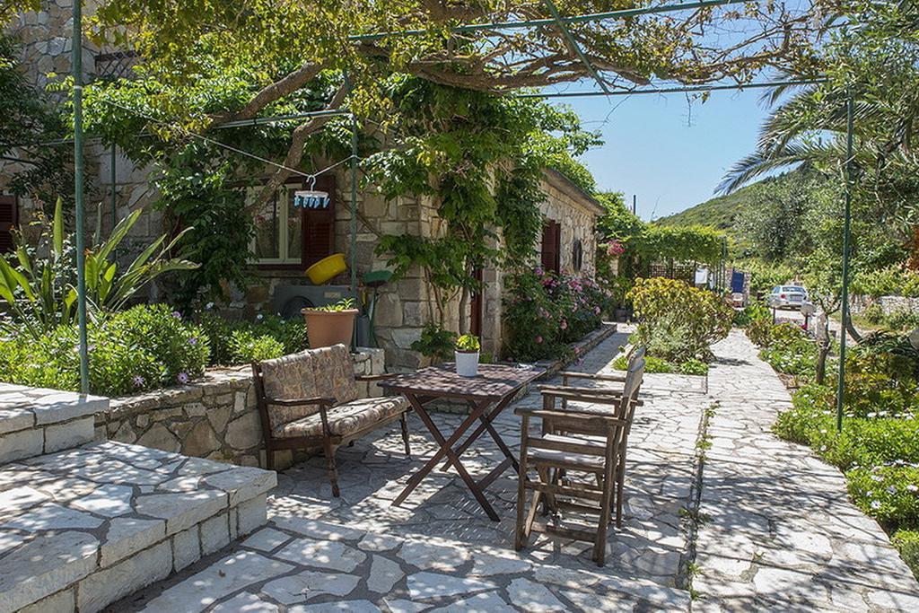 Paxos Santa Marina