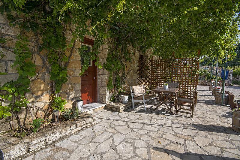 Daire Paxos Santa Marina