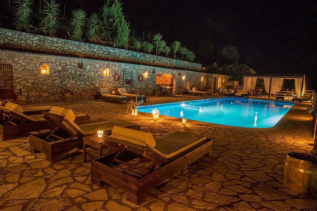 Paxos Santa Marina